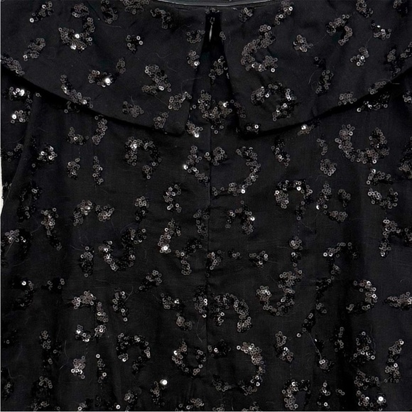 NWT Zara Black Off-Shoulder sequin Top M
🚨FIRM PRICE NO DISCOUNT - Picture 16 of 16